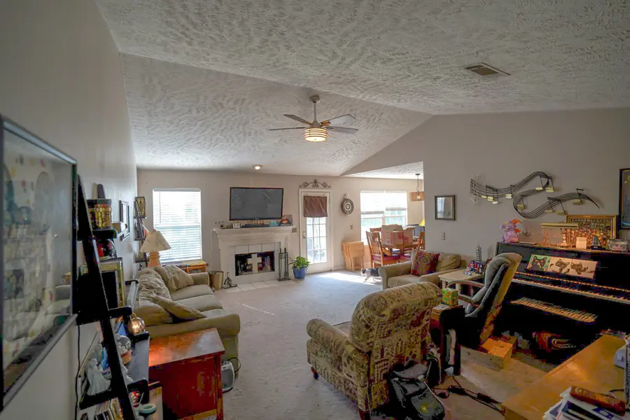 1861 Portview Dr, Spring Hill, TN 37174 - #3