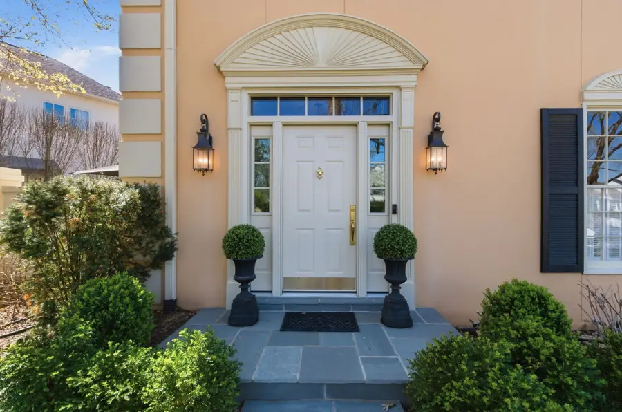 3721 Auburn Ln, Nashville, TN 37215 - #3