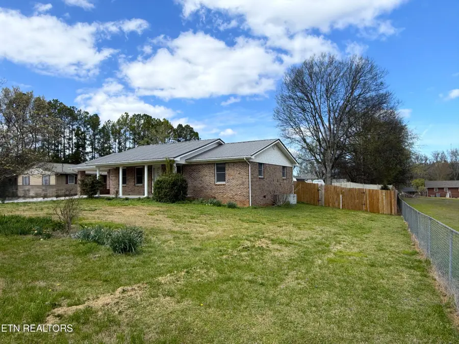 858 Burnett Drive, Newport, TN 37821 - #3
