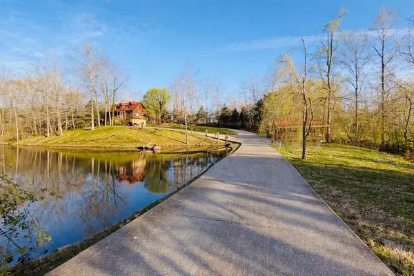 418 Portland Rd, White House, TN 37188