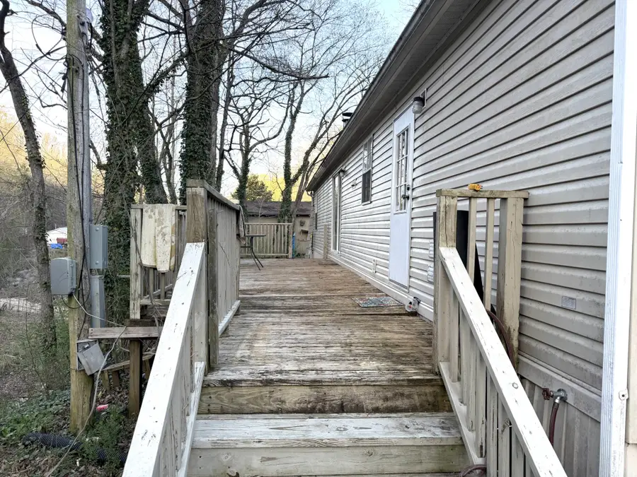 270 Cooper Ln, Smithville, TN 37166 - #3