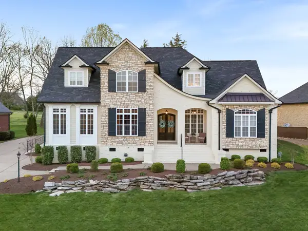 1562 Boardwalk Pl, Gallatin, TN 37066