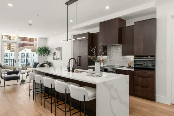 321 31st Ave N #B5, Nashville, TN 37203