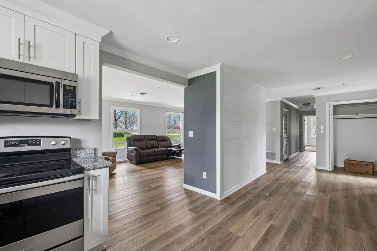 304 Marbeth Ln, Tullahoma, TN 37388 - #1