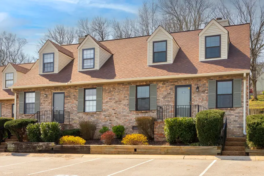 216 Deerpoint Ct, Hendersonville, TN 37075 - #3