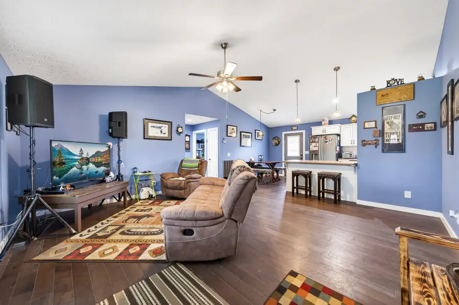 2040 Walker Cove Rd, Sparta, TN 38583 - #3