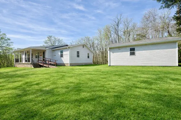 950 Sewell Branch Rd, Clifton, TN 38425