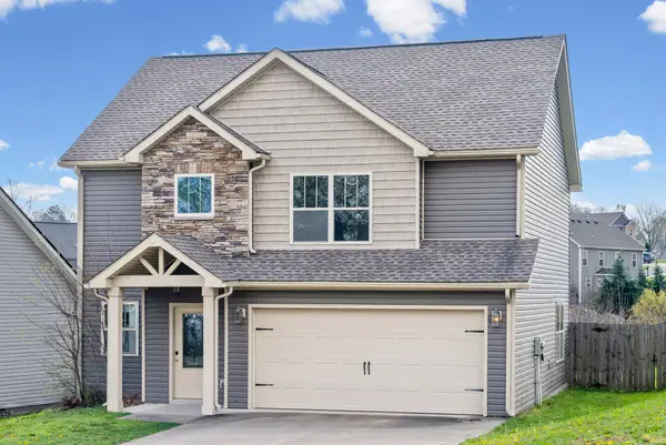 520 Somerset Ln, Clarksville, TN 37042