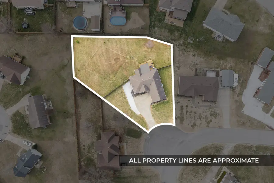 288 Bellshire Dr, Clarksville, TN 37043 - #2