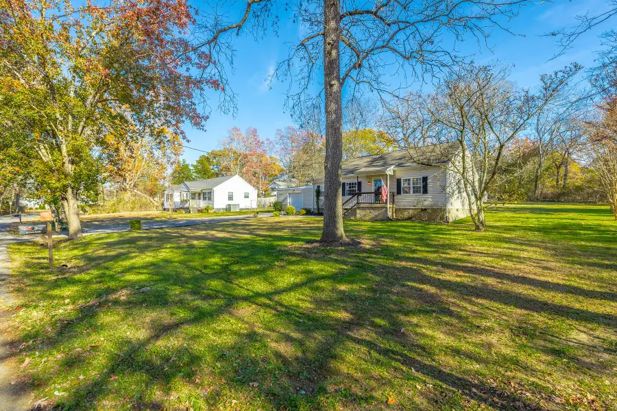 140 Park Street, Chickamauga, GA 30707 - #2