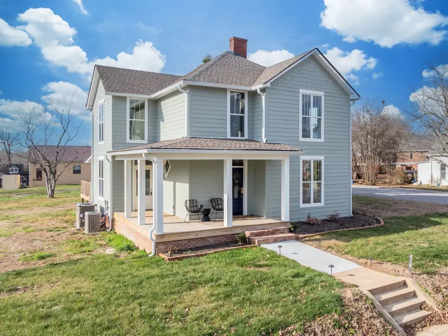 414 West College Street, Dickson, TN 37055 - #3