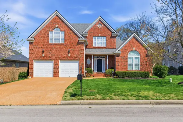 5212 Ravens Glen, Nashville, TN 37211