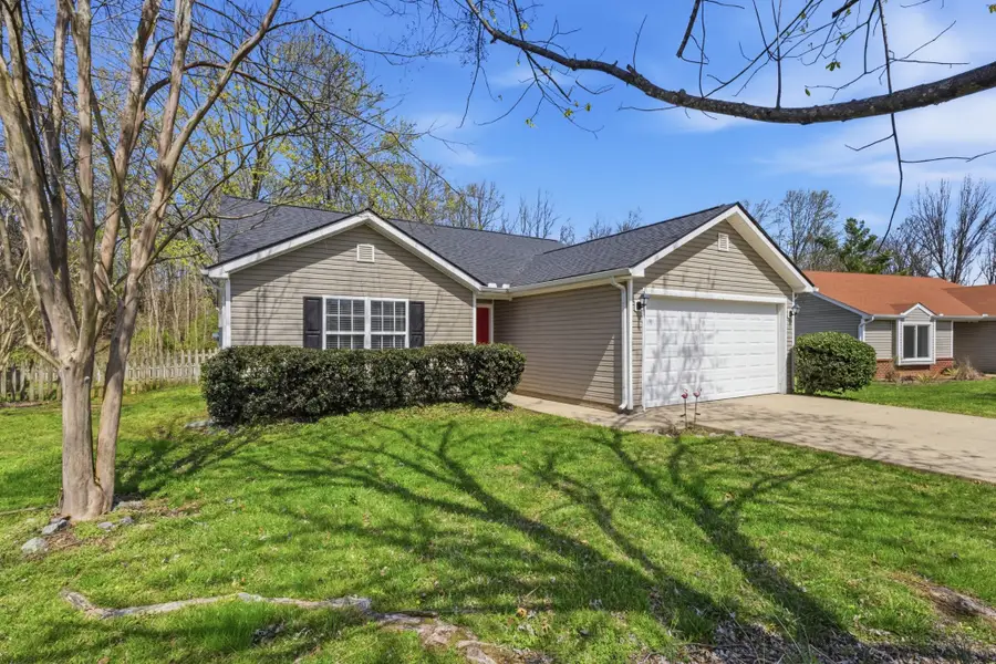 1013 Chelsea Dr, Goodlettsville, TN 37072 - #2