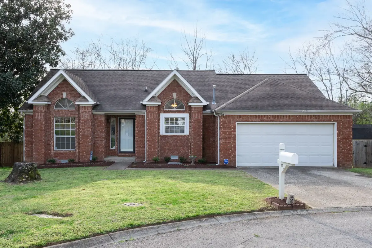 605 Pebblestone Ct, Old Hickory, TN 37138 - #1