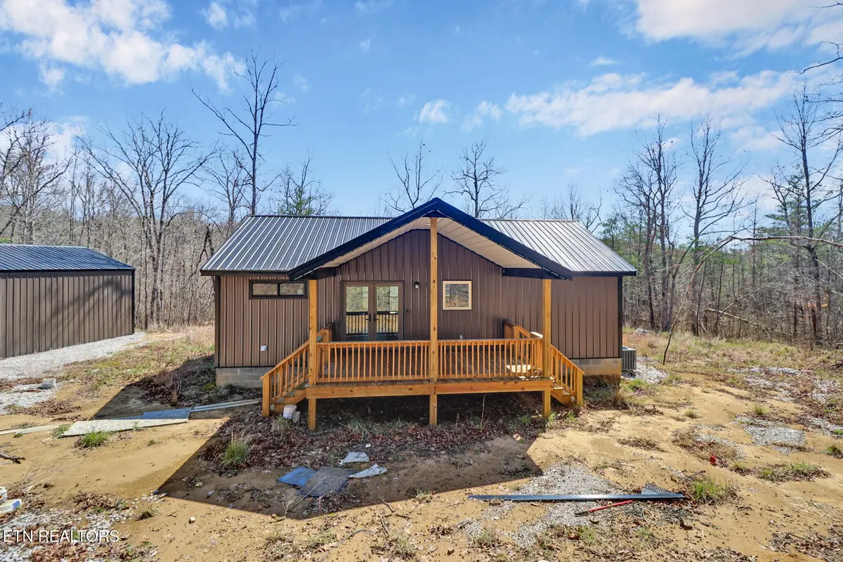 813 Bluebird Ridge Rd, Jamestown, TN 38556 - #1