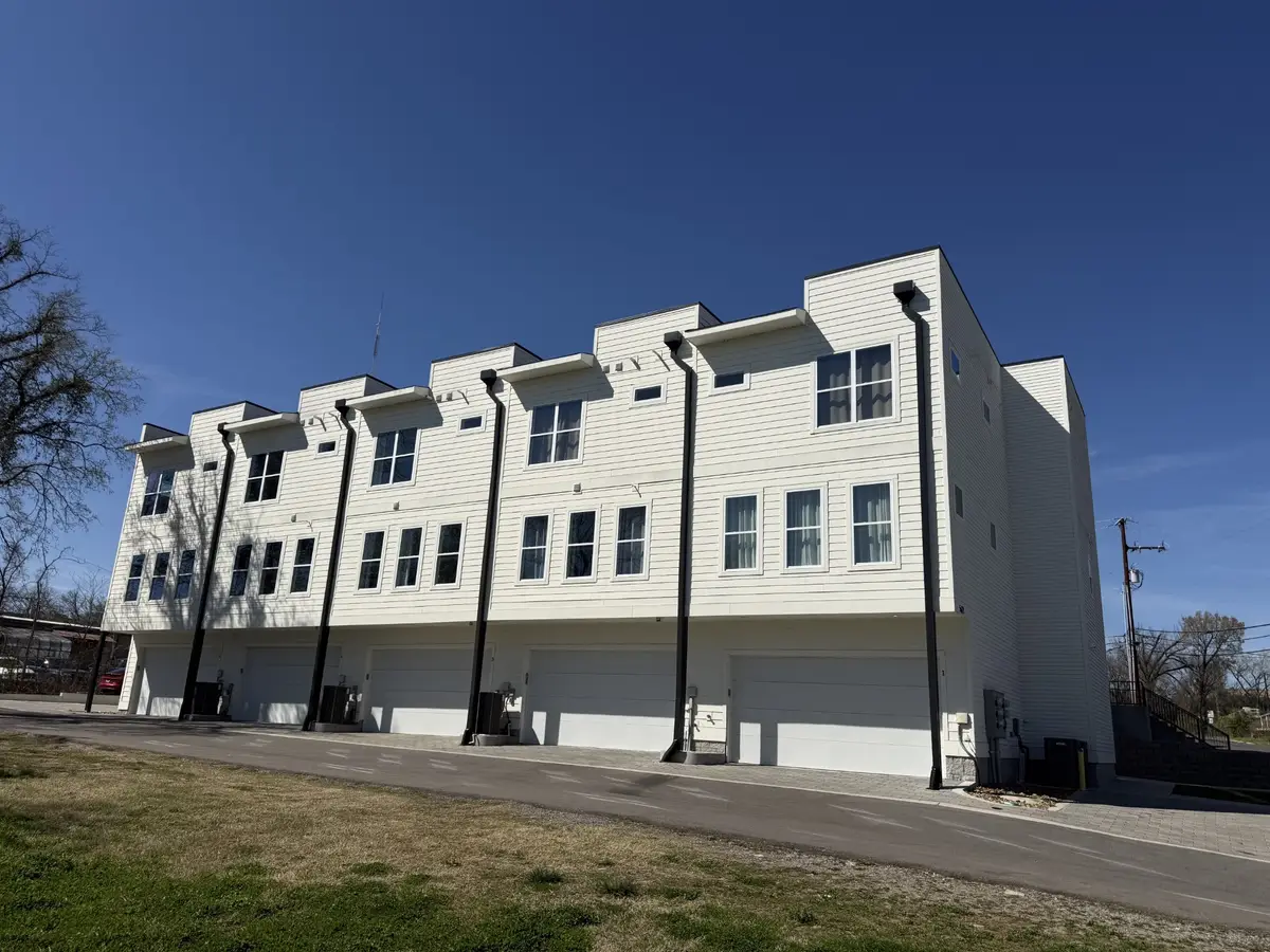 5621 Lenox Ave #3, Nashville, TN 37209 - #1