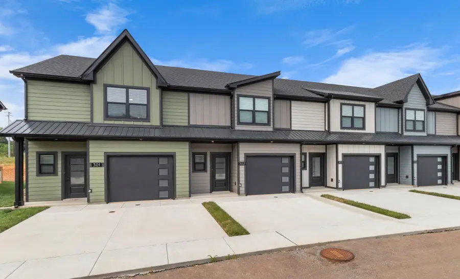 302 Jonathan Wade Circle, Clarksville, TN 37043 - #2