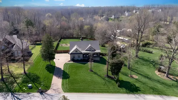 111 Amelia Drive, Bon Aqua, TN 37025