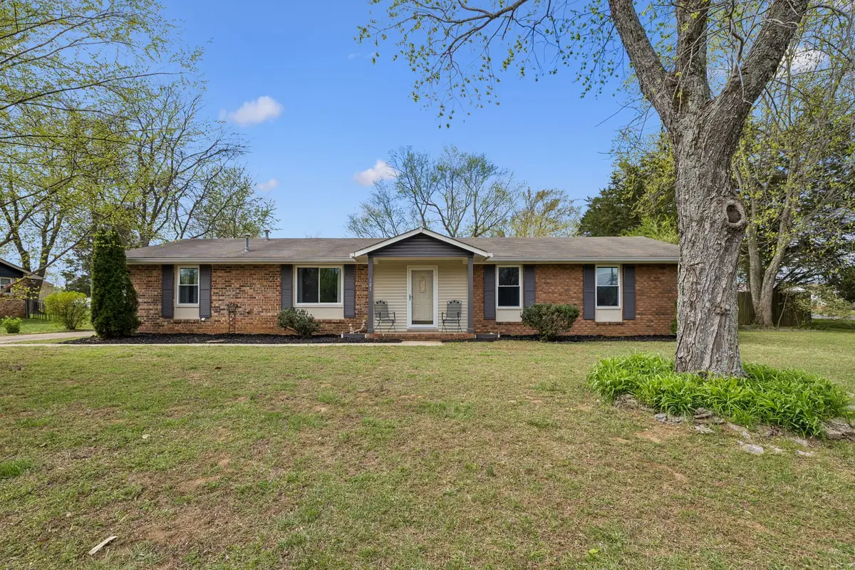 121 Crockett Ct, Smyrna, TN 37167 - #1