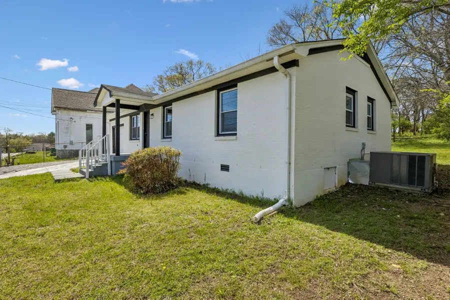 594 5th Ave N, Lewisburg, TN 37091 - #3