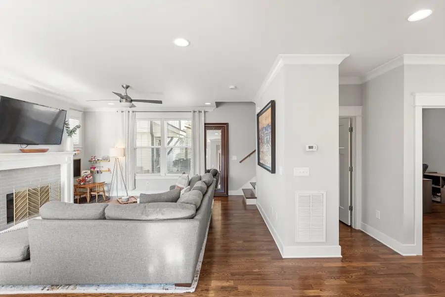 1603 62nd Ave N, Nashville, TN 37209 - #3