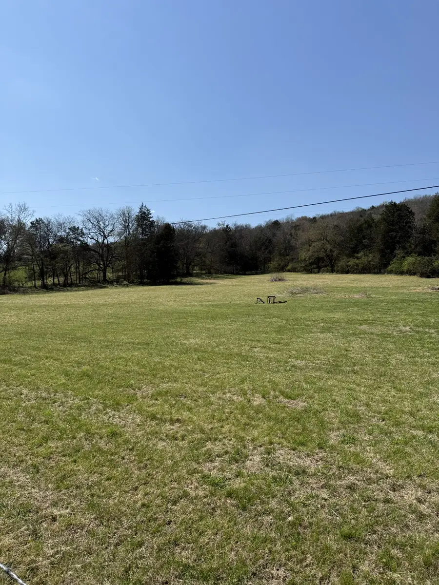 855 Lick Creek Rd, Hartsville, TN 37074 - #2