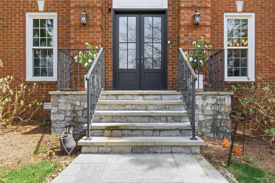 9241 Hunterboro Dr, Brentwood, TN 37027 - #3