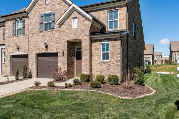 416 Deveron Dr, Gallatin, TN 37066