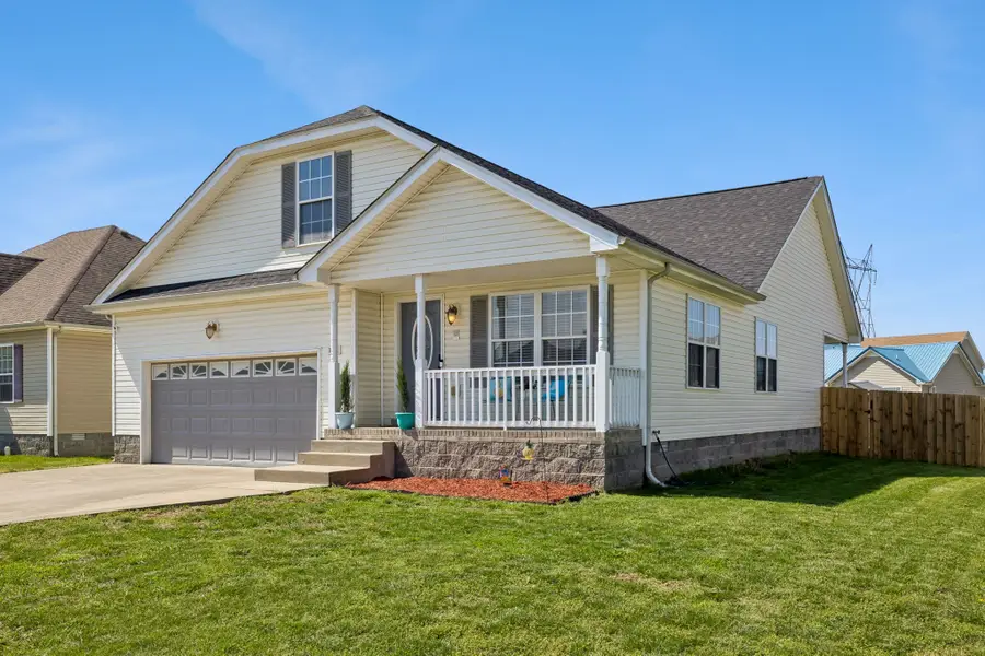 3788 Cindy Jo Dr N, Clarksville, TN 37040 - #2