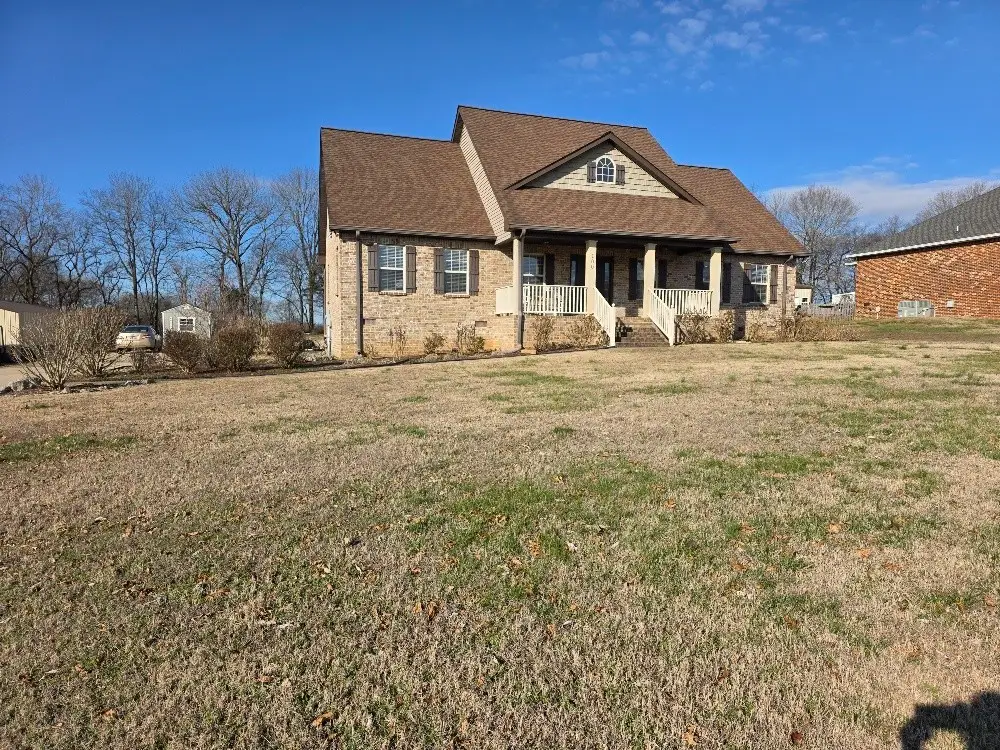 100 Ladybug Ln, Bethpage, TN 37022 - #1