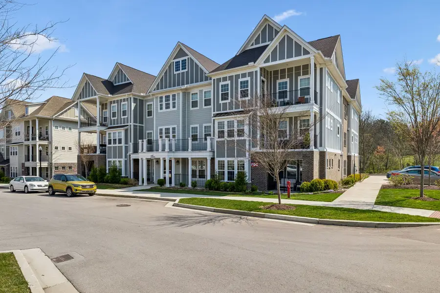 1901 Shadow Green Dr #204, Franklin, TN 37064 - #2