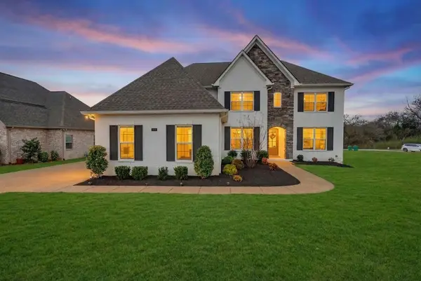 110 Arkstone Ln, Spring Hill, TN 37174