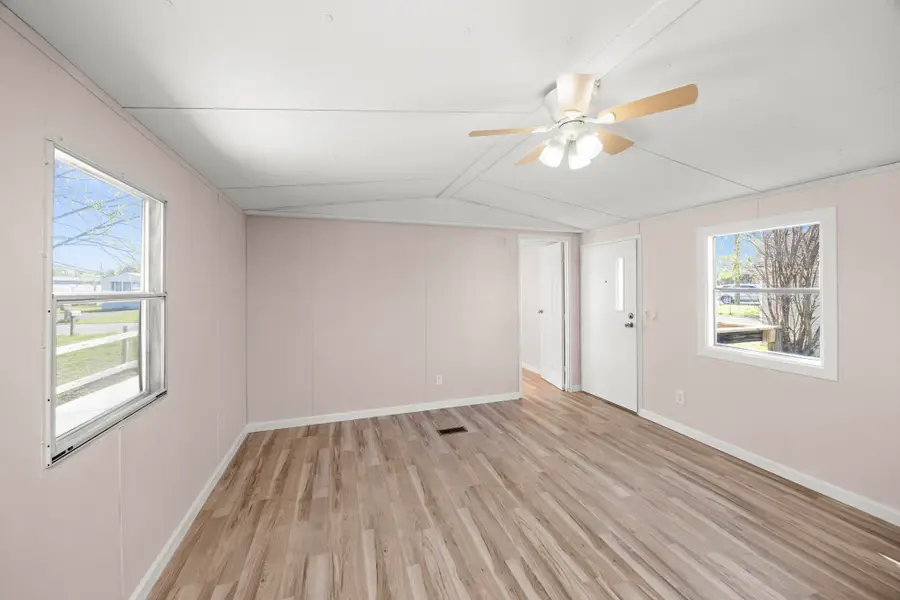 223 Hurricane Cir, La Vergne, TN 37086 - #3