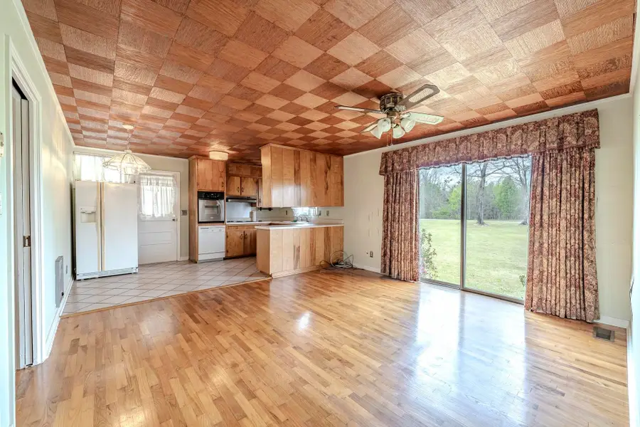 203 Pilgrims Rest Rd, Savannah, TN 38372 - #3