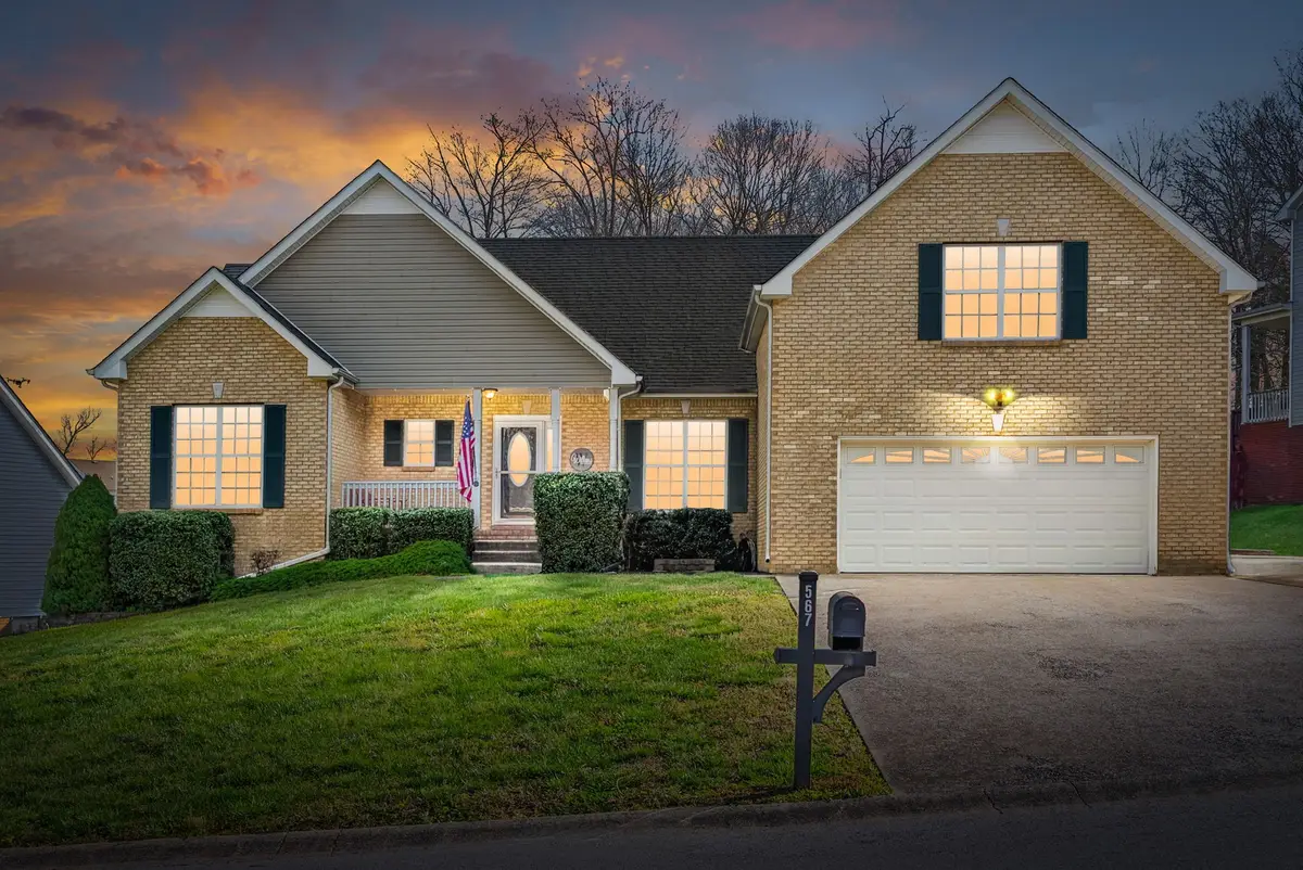 567 Winding Bluff Way, Clarksville, TN 37040 - #1