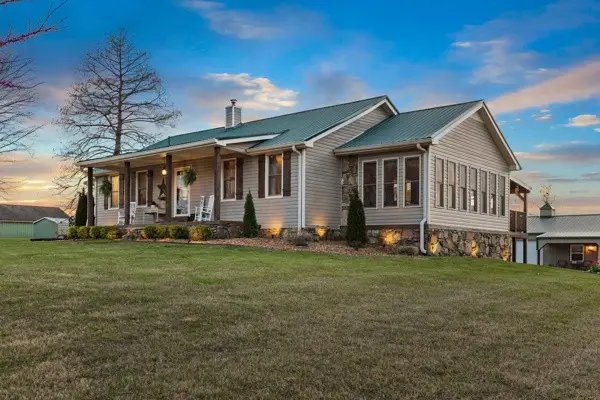 3130 New Hall Rd, Greenbrier, TN 37073 - #1