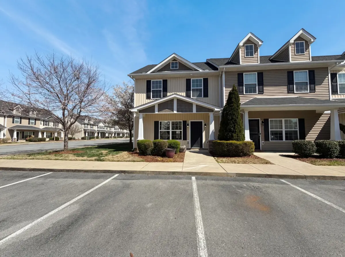 2354 New Holland Cir, Murfreesboro, TN 37128 - #1