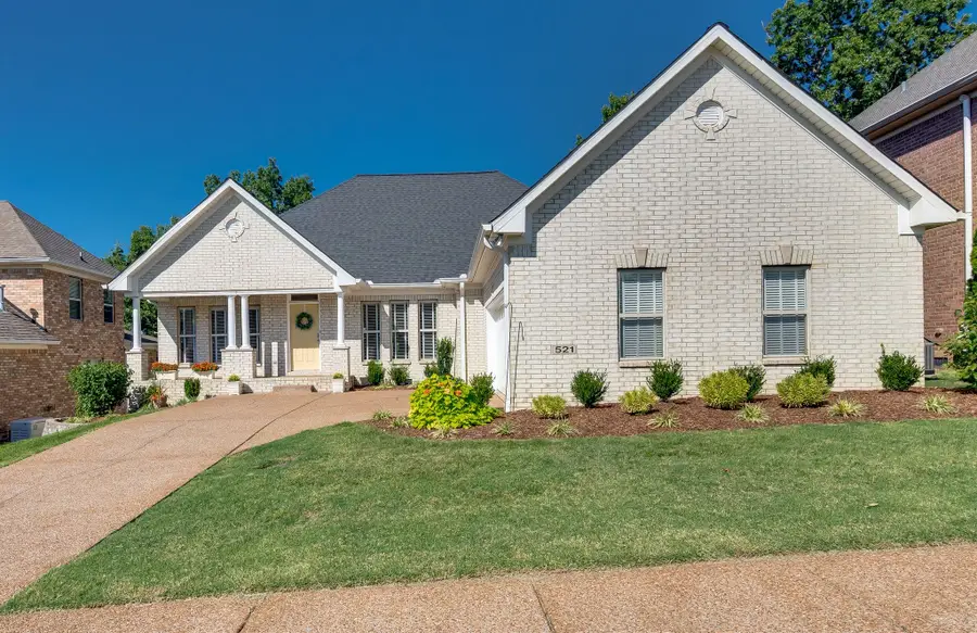 521 Summit Oaks Ct, Nashville, TN 37221 - #2