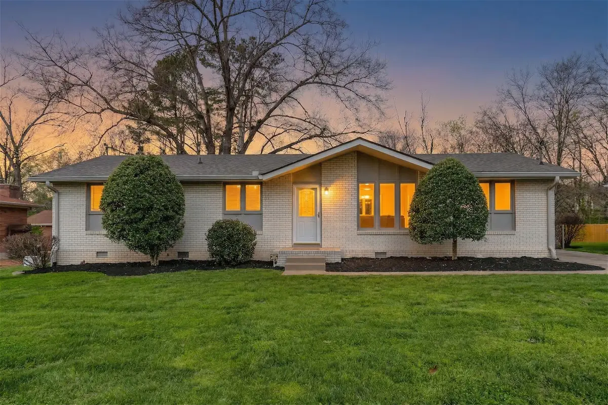 7932 Stallion Dr, Nashville, TN 37221 - #1