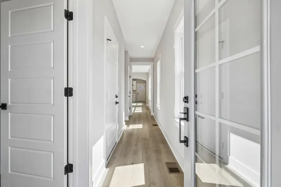 2210 18th Ave N, Nashville, TN 37208 - #3