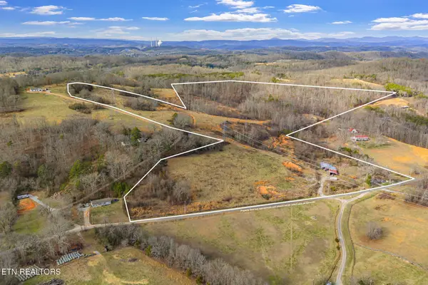 662 Buck Creek Rd, Kingston, TN 37763