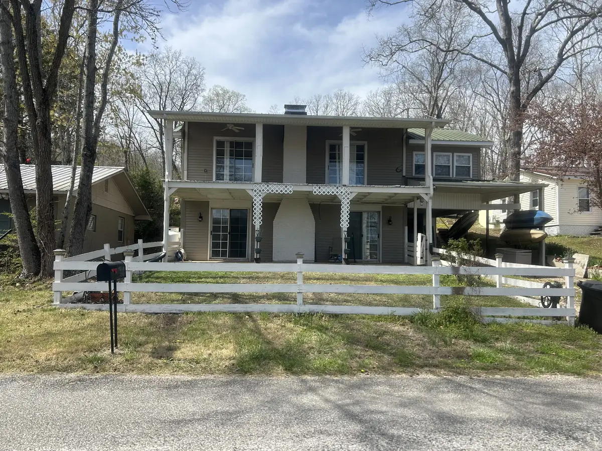 400 Bay Shore Dr, Big Sandy, TN 38221 - #1