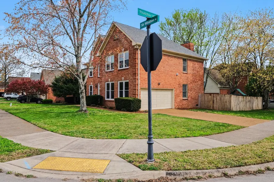 727 Sir Winston Pl, Franklin, TN 37064 - #2