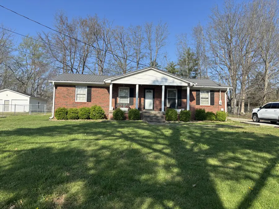 658 Jackson Ave, Lewisburg, TN 37091 - #3