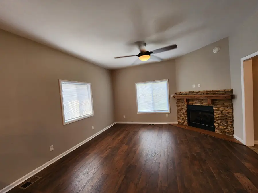 109 W 17th St, Columbia, TN 38401 - #3