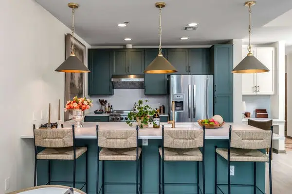 301 Demonbreun St #814, Nashville, TN 37201