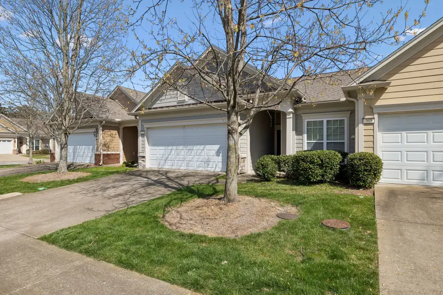 303 Blockade Ln, Mount Juliet, TN 37122 - #2