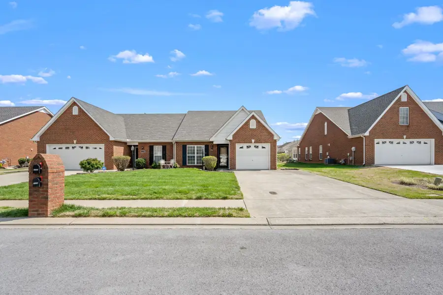 2347 Will Drew Dr, Murfreesboro, TN 37128 - #2