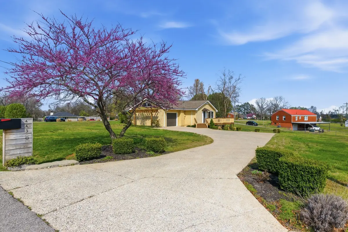 4430 Saunders Ave, Nashville, TN 37216 - #1
