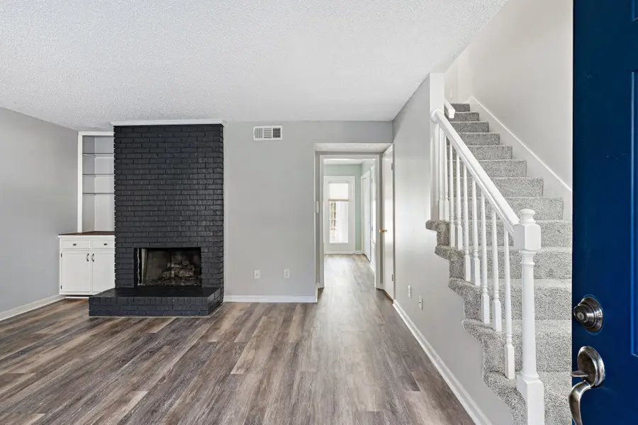 509 Williamsburg Dr, Nashville, TN 37214 - #3